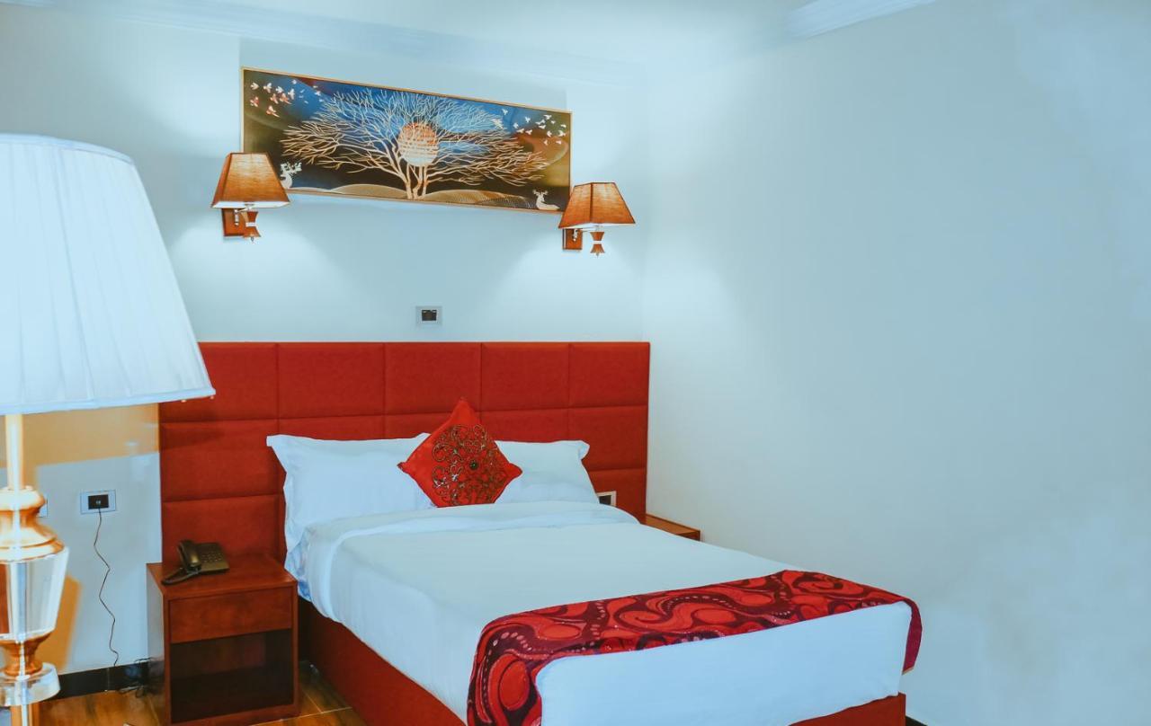 Moonlight Hotel 아디스아바바 외부 사진